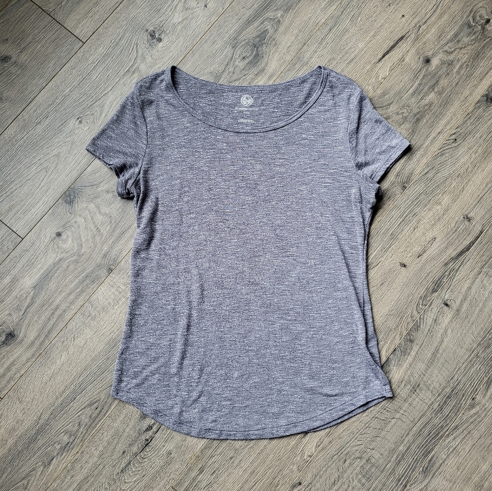 SO Perfect Scoop Top {Large}